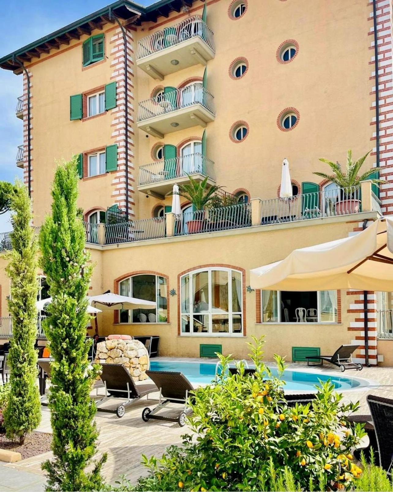 La Pigna 3* Marina di Pietrasanta